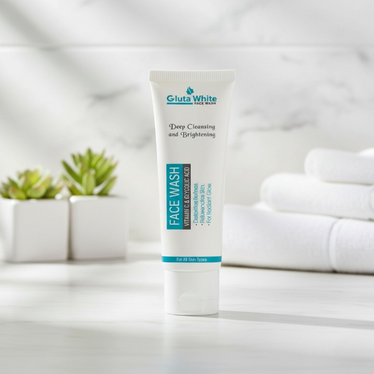 100ML - Gluta White Face Wash Deep Cleansing And Brightening With Vitamin C And Glycolic Acid Detoxifies Refines And Rejuvenates Skin For Radiant Glow (Without Box)